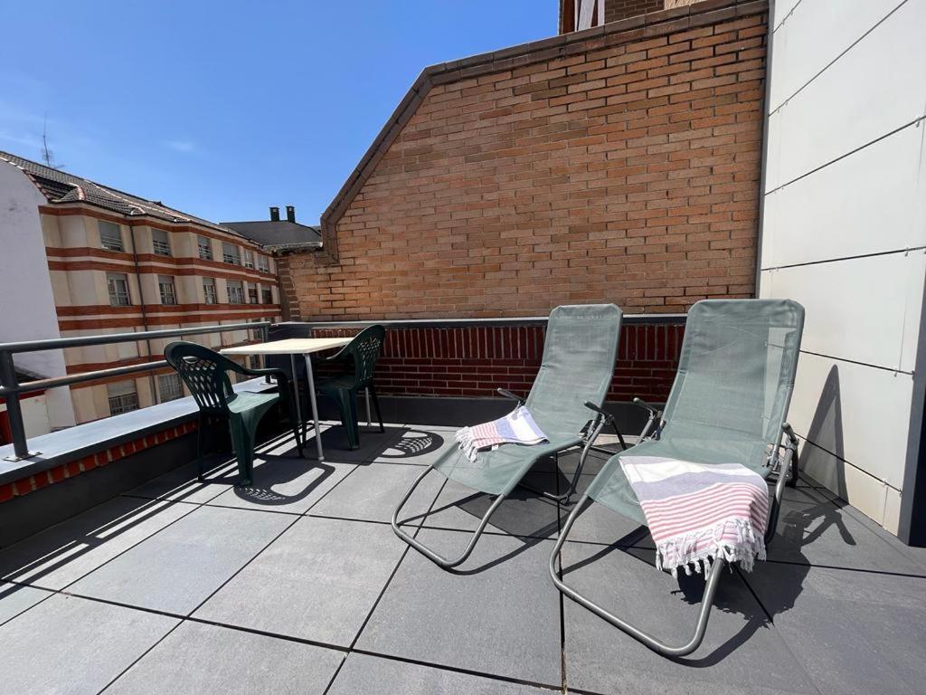 Montecerrao I Apartment โอเบียโด ภายนอก รูปภาพ